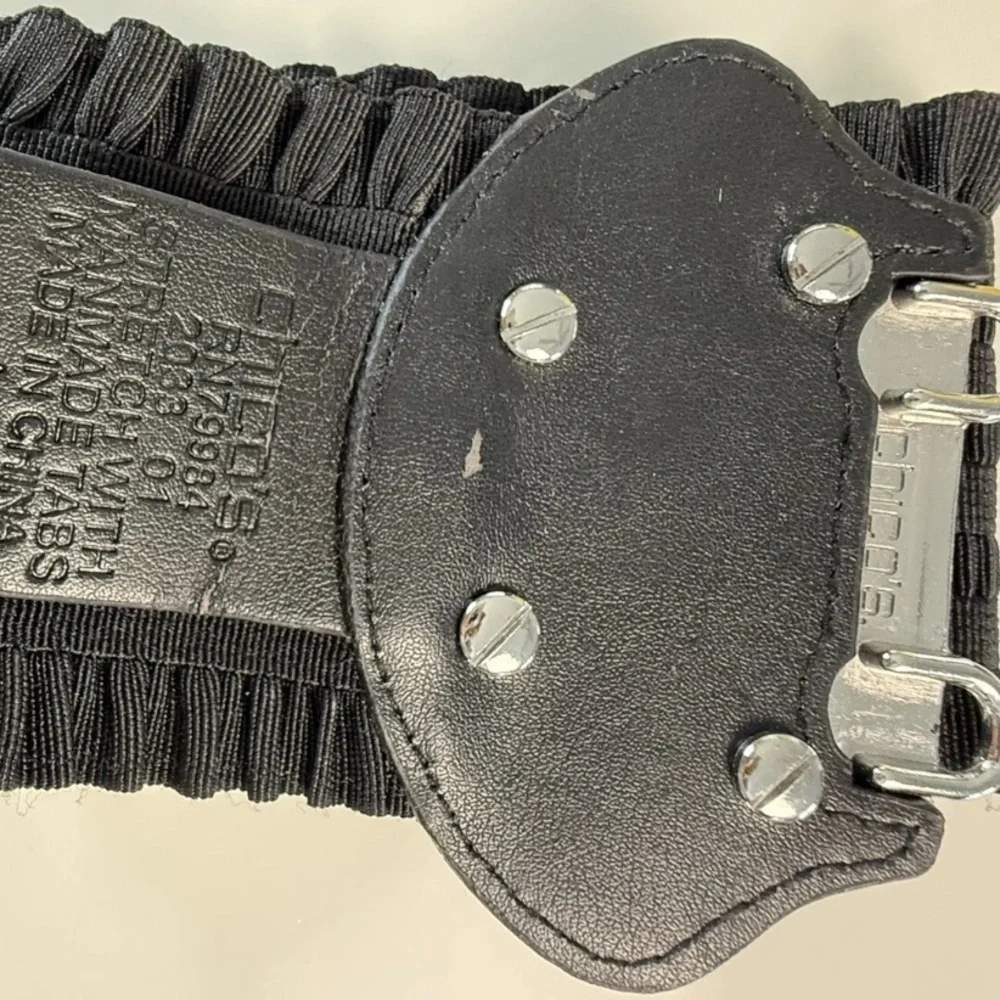 - Chicos Zoey rhinestone Embellished Black Belt size Medium